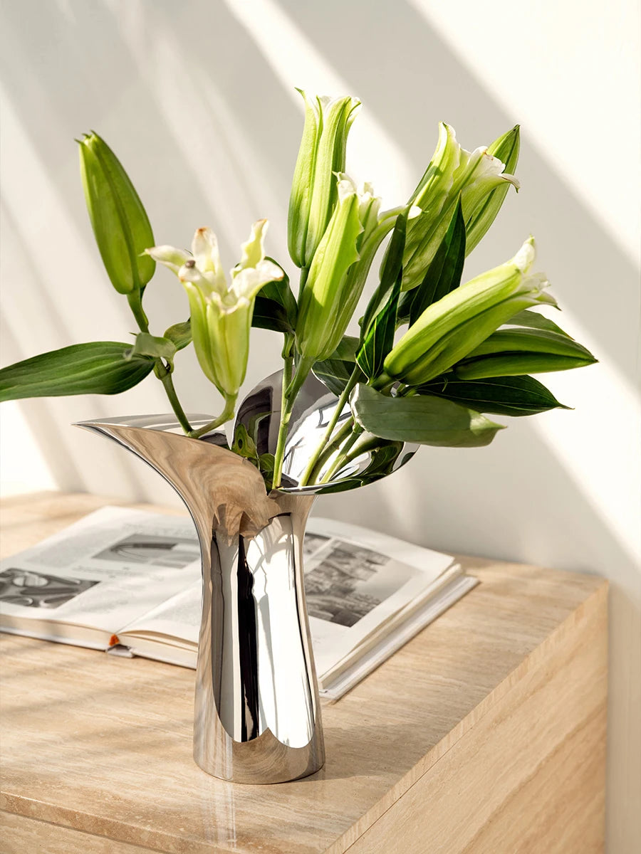 Nordic Stainless Steel Vase – Collection Exclusive | Subtle Sculpted Ambience For Gifting