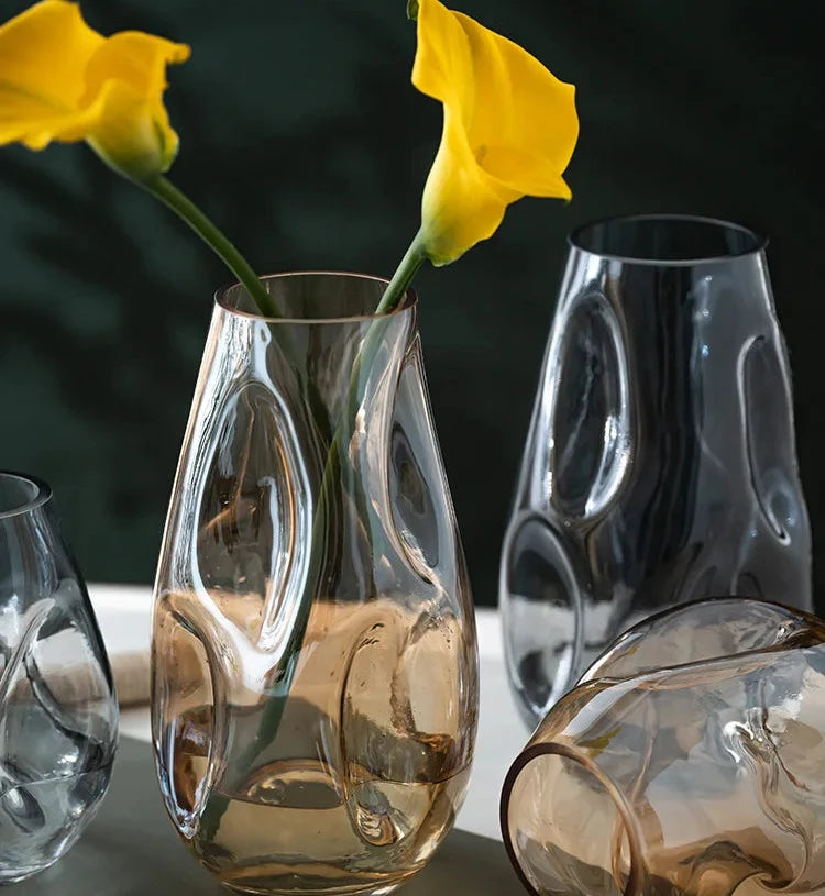 Nordic Light Stained Glass Vase – Irregular Silhouette | Soft Light, Quiet Glow Everyday