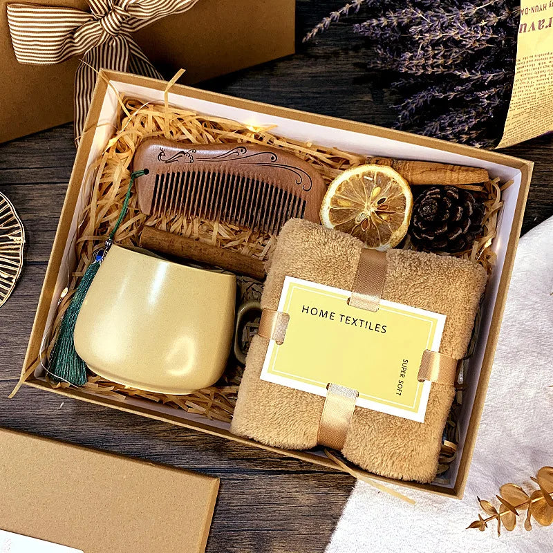 Acrylic Gift Box – For Mother's Day Limited Edition Exclusive | Timeless, Elegant Presentation