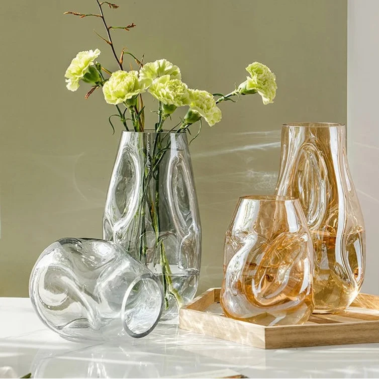 Nordic Light Stained Glass Vase – Irregular Silhouette | Soft Light, Quiet Glow Everyday